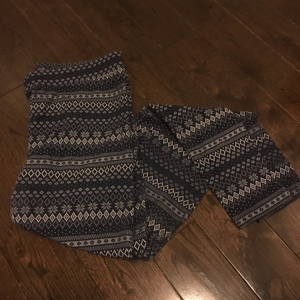 GAP fair isle leggings blue white worn once thin
